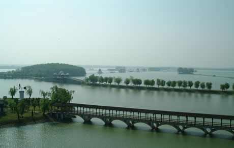 �������Y