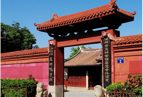 �������Y