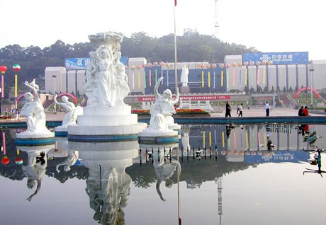 �������Y