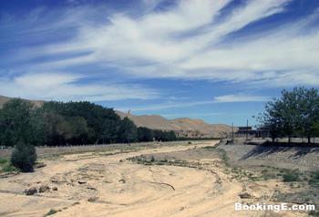 �������Y