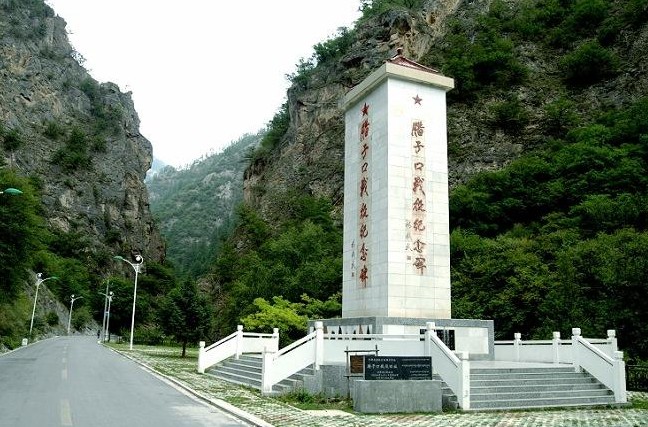 �������Y