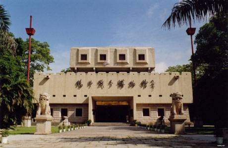 �������Y