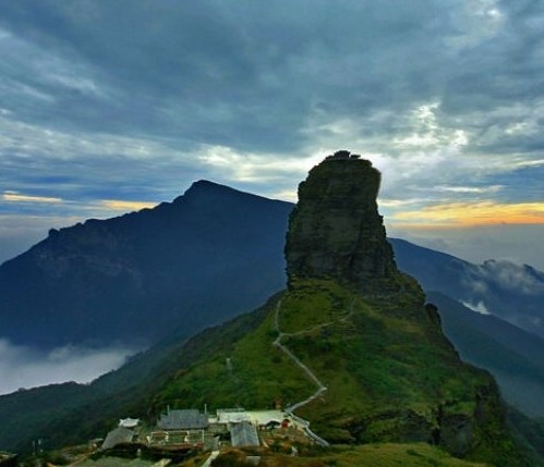 �������Y