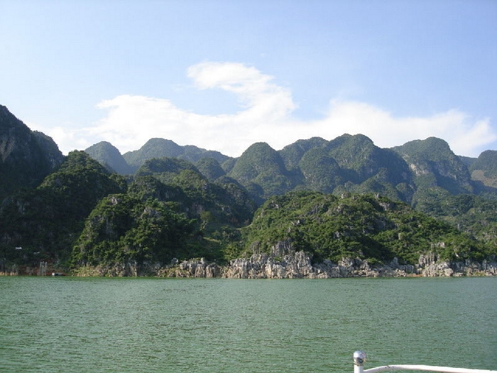 �������Y