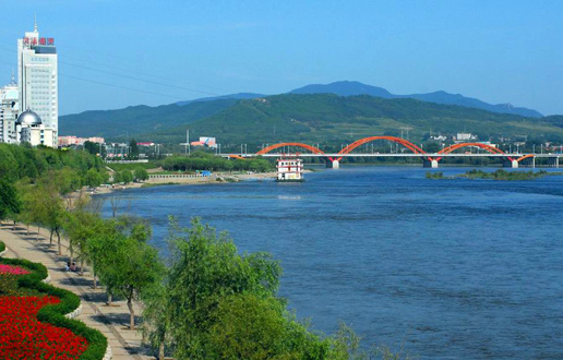 �������Y