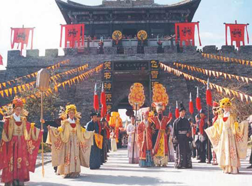 �������Y