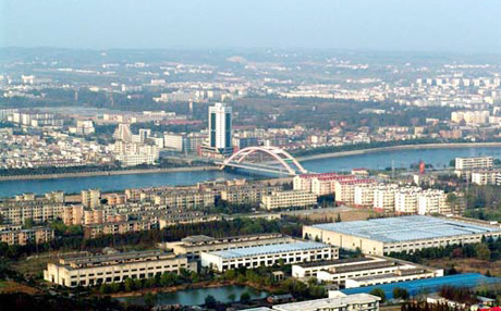 �������Y