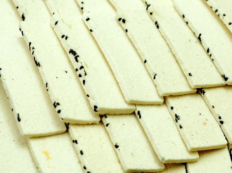 �������Y