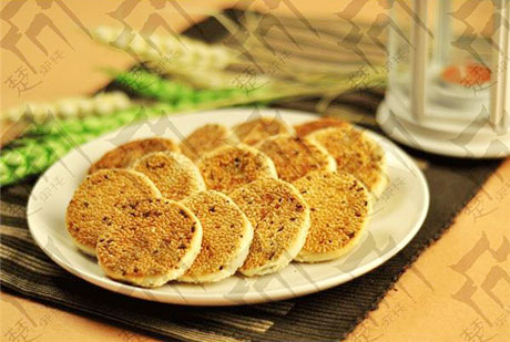 �������Y