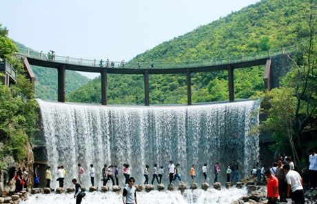 �������Y