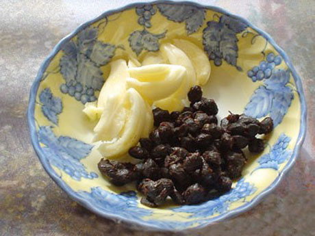 �������Y