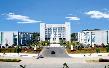 �������Y