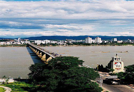 �������Y