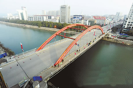 �������Y