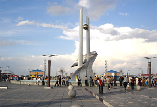 �������Y