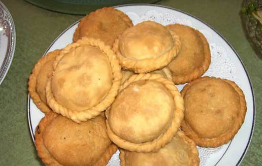 �������Y