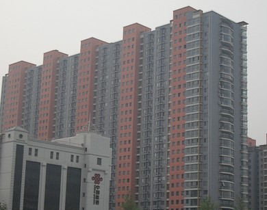 �������Y