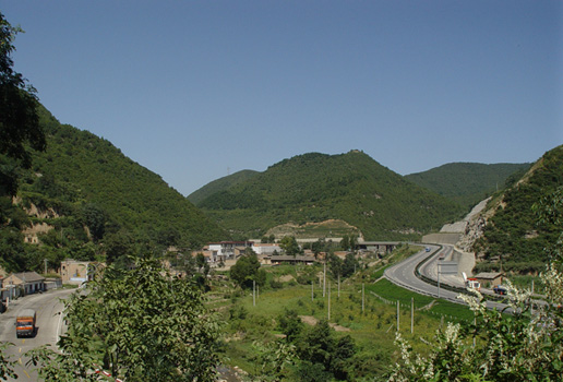 �������Y