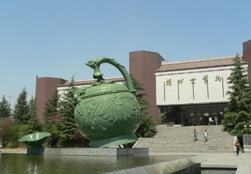 �������Y