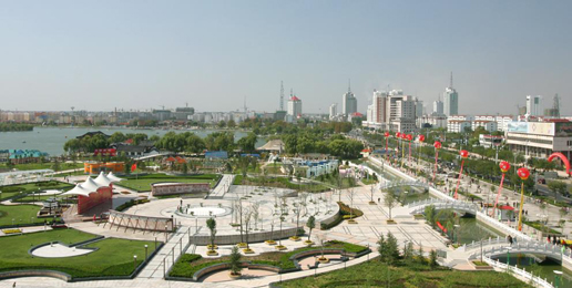 �������Y