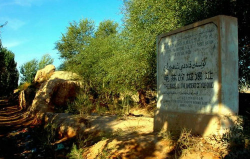 �������Y