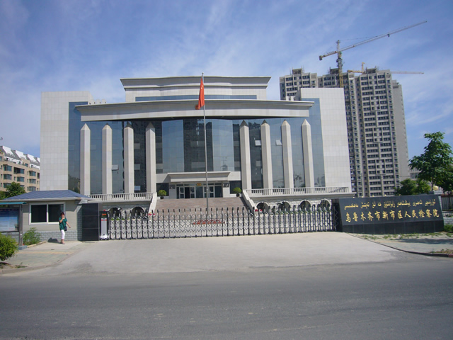 �������Y