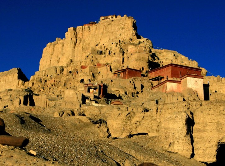 �������Y