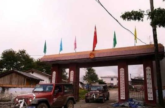 �������Y