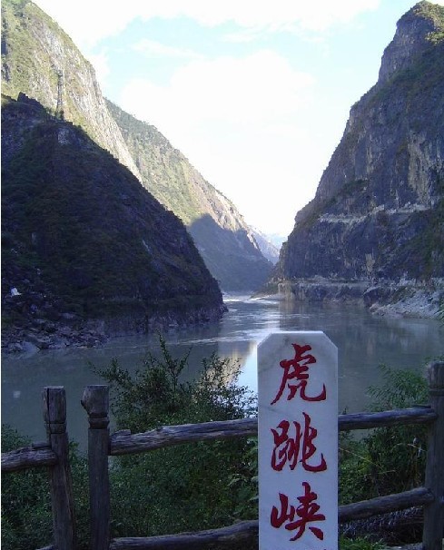 �������Y