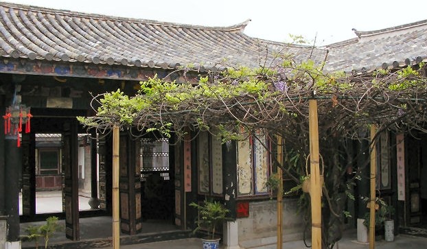 �������Y