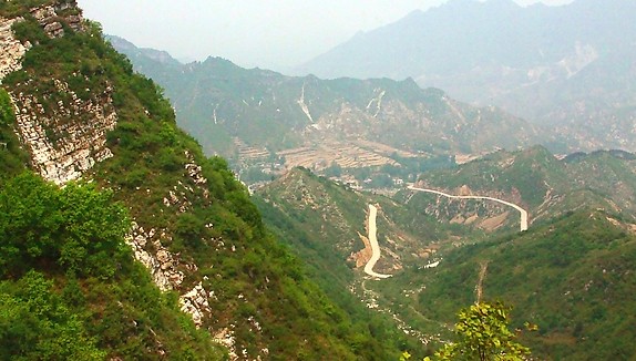 �������Y